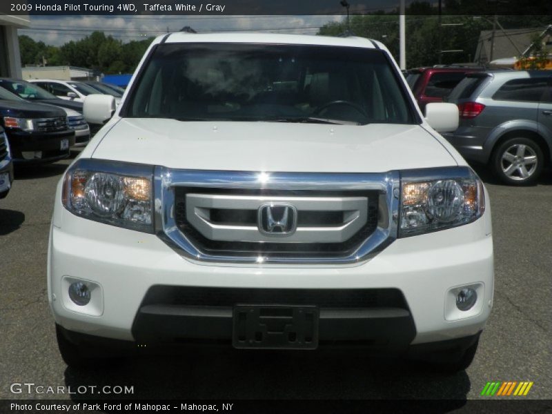 Taffeta White / Gray 2009 Honda Pilot Touring 4WD