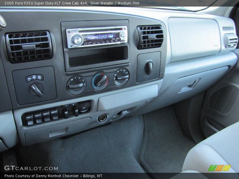 Silver Metallic / Medium Flint 2005 Ford F350 Super Duty XLT Crew Cab 4x4