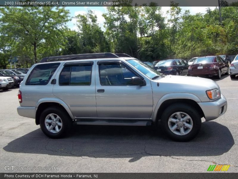 Chrome Silver Metallic / Charcoal 2003 Nissan Pathfinder SE 4x4