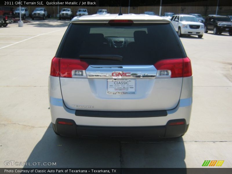 Quicksilver Metallic / Jet Black 2011 GMC Terrain SLE
