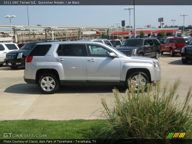 Quicksilver Metallic / Jet Black 2011 GMC Terrain SLE