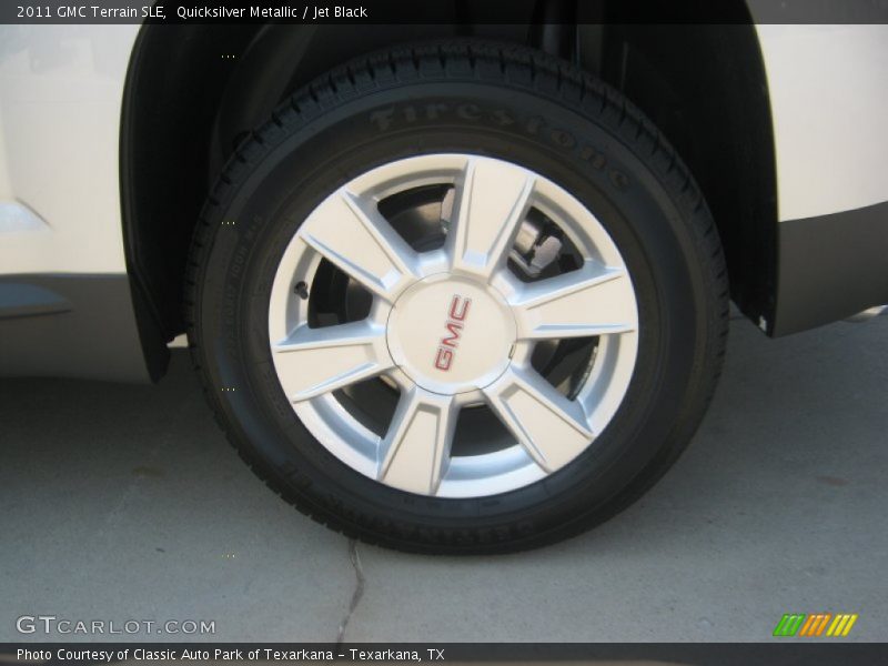 Quicksilver Metallic / Jet Black 2011 GMC Terrain SLE