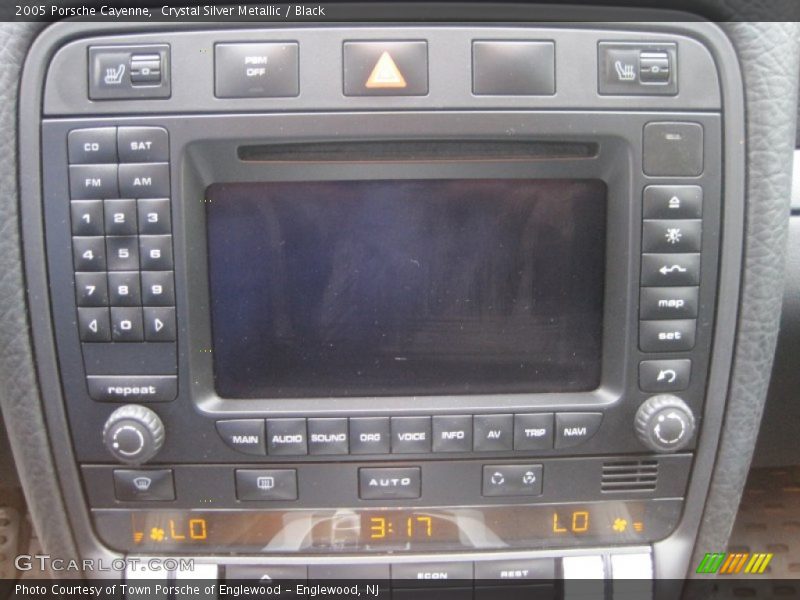 Crystal Silver Metallic / Black 2005 Porsche Cayenne