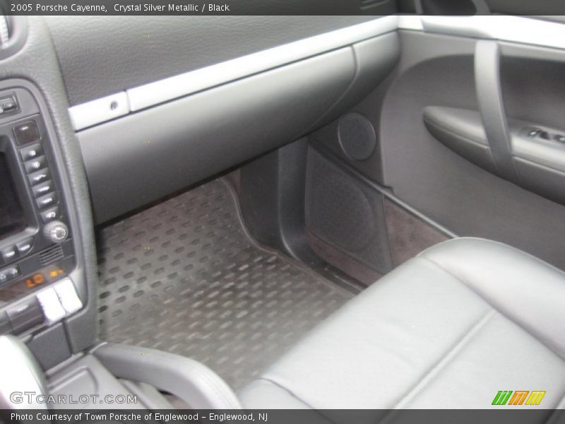 Crystal Silver Metallic / Black 2005 Porsche Cayenne