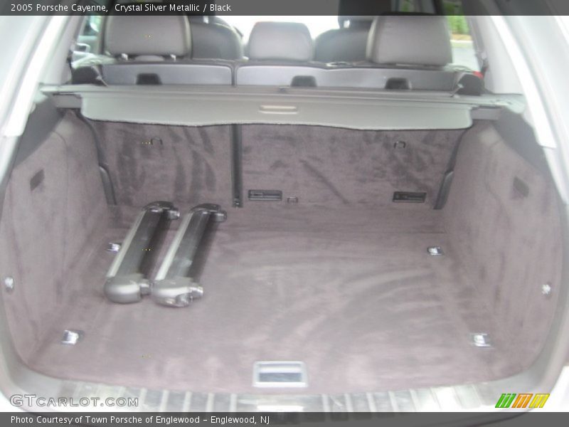 Crystal Silver Metallic / Black 2005 Porsche Cayenne