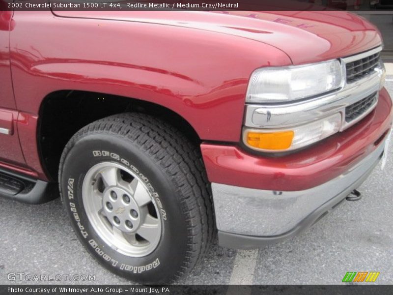 Redfire Metallic / Medium Gray/Neutral 2002 Chevrolet Suburban 1500 LT 4x4