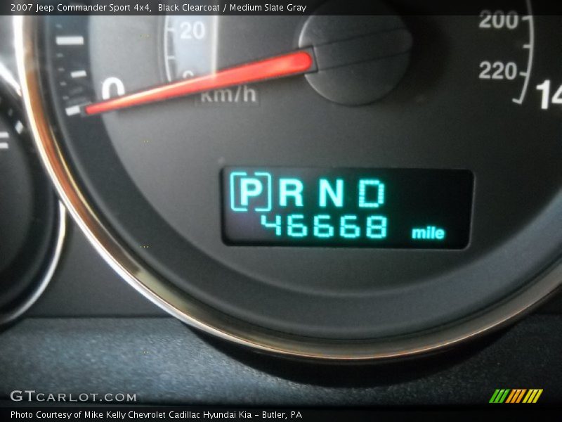 Black Clearcoat / Medium Slate Gray 2007 Jeep Commander Sport 4x4