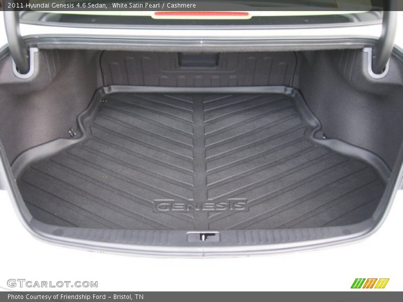  2011 Genesis 4.6 Sedan Trunk