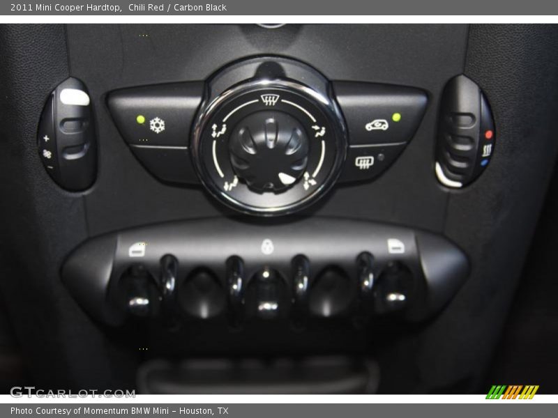 Chili Red / Carbon Black 2011 Mini Cooper Hardtop