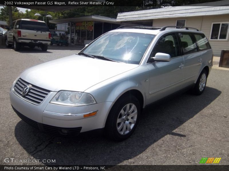 Reflex Silver Metallic / Grey 2002 Volkswagen Passat GLS Wagon