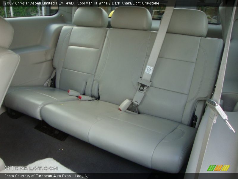 Cool Vanilla White / Dark Khaki/Light Graystone 2007 Chrysler Aspen Limited HEMI 4WD