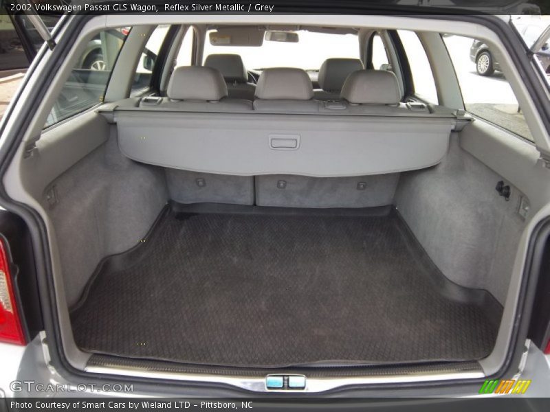 Reflex Silver Metallic / Grey 2002 Volkswagen Passat GLS Wagon