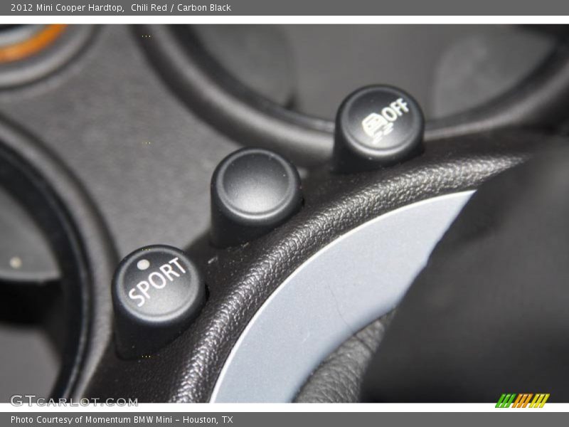 Controls of 2012 Cooper Hardtop