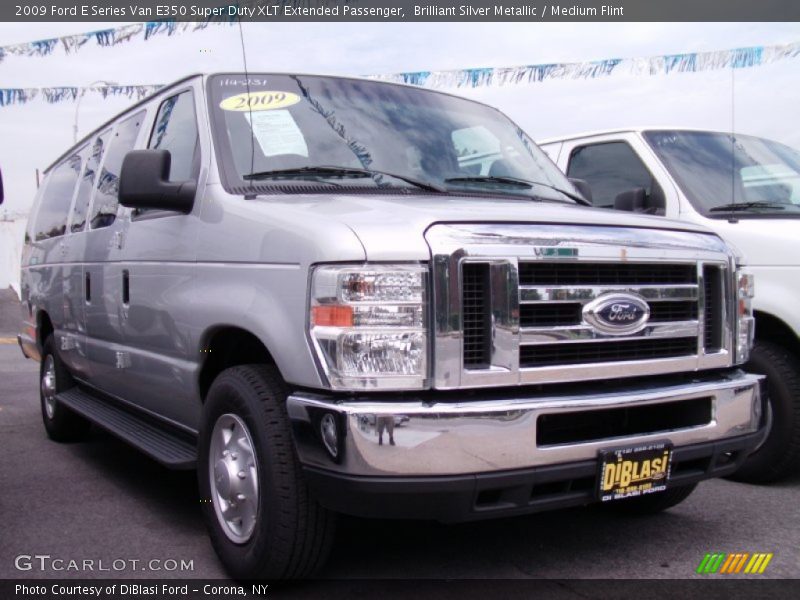 Brilliant Silver Metallic / Medium Flint 2009 Ford E Series Van E350 Super Duty XLT Extended Passenger