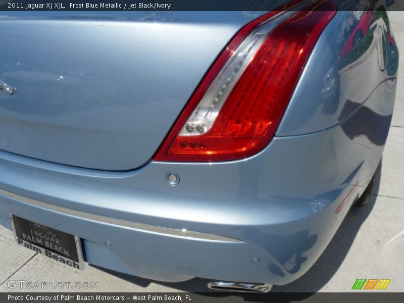 Frost Blue Metallic / Jet Black/Ivory 2011 Jaguar XJ XJL