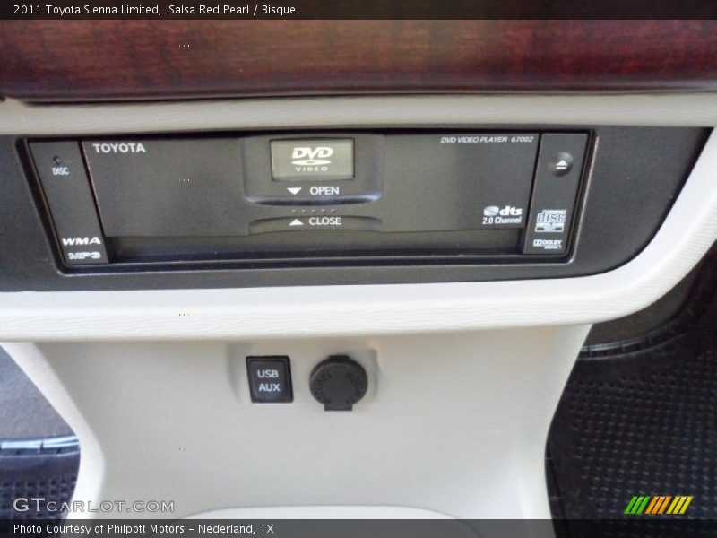 Salsa Red Pearl / Bisque 2011 Toyota Sienna Limited