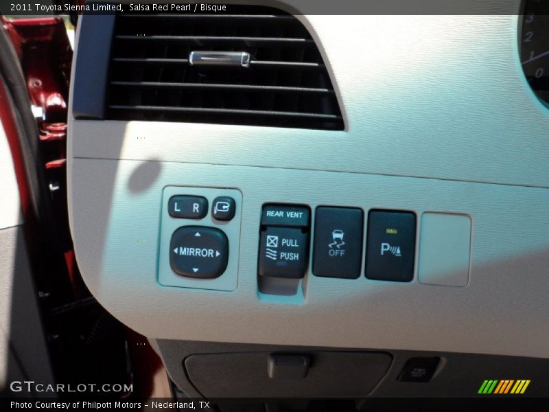 Salsa Red Pearl / Bisque 2011 Toyota Sienna Limited