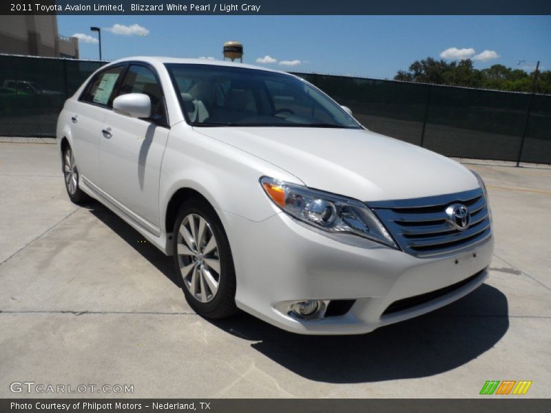 Blizzard White Pearl / Light Gray 2011 Toyota Avalon Limited