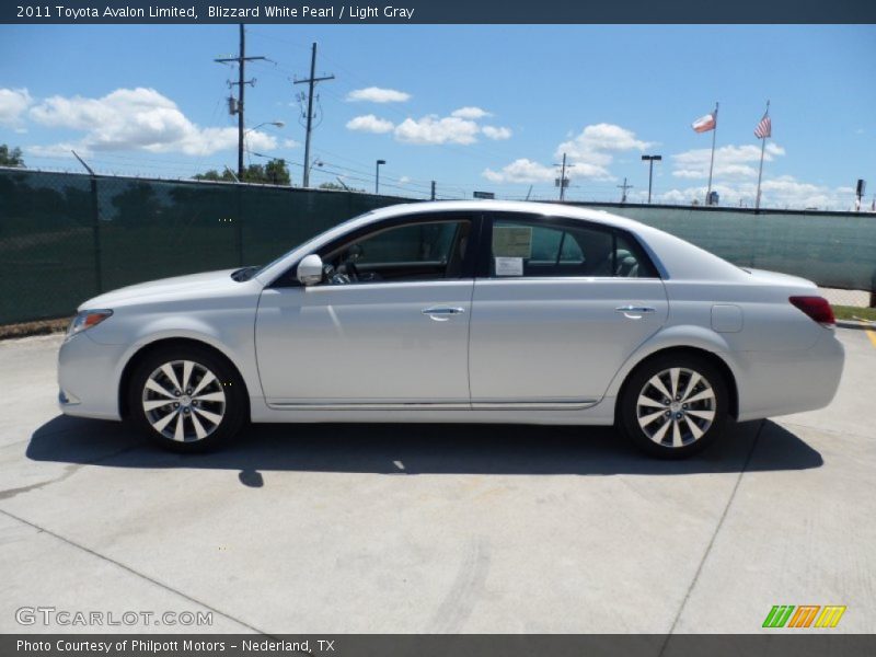 Blizzard White Pearl / Light Gray 2011 Toyota Avalon Limited