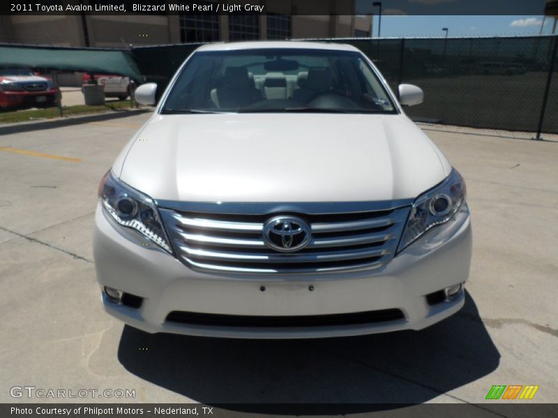 Blizzard White Pearl / Light Gray 2011 Toyota Avalon Limited