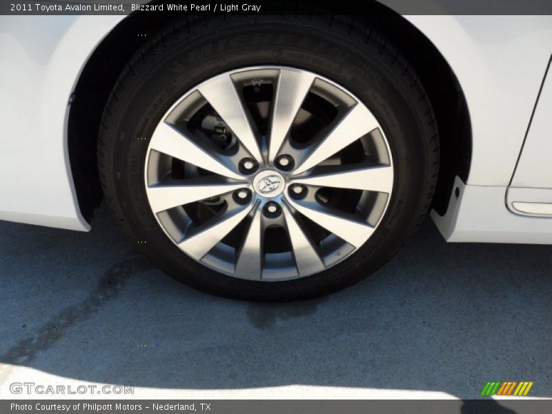 Blizzard White Pearl / Light Gray 2011 Toyota Avalon Limited