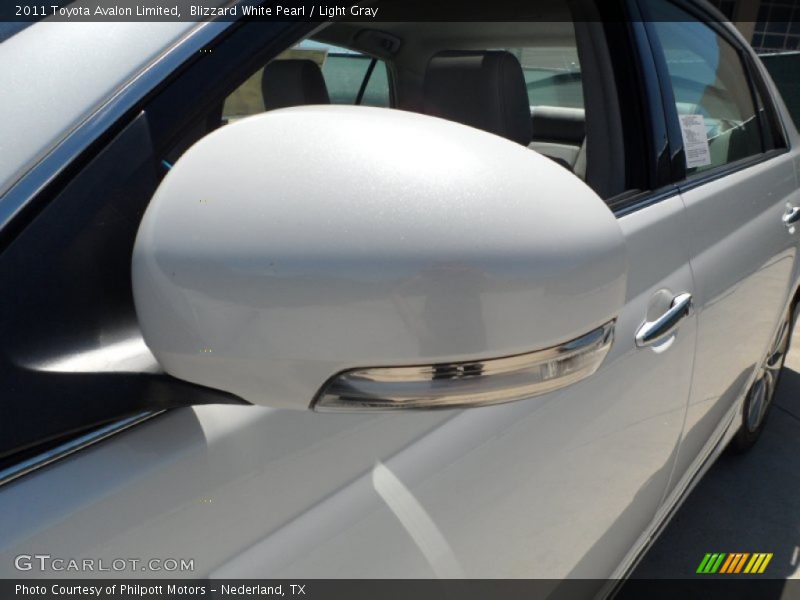 Blizzard White Pearl / Light Gray 2011 Toyota Avalon Limited