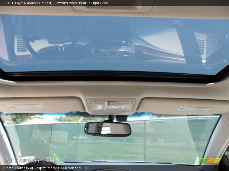 Blizzard White Pearl / Light Gray 2011 Toyota Avalon Limited