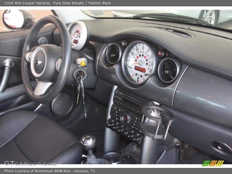 Pure Silver Metallic / Panther Black 2006 Mini Cooper Hardtop