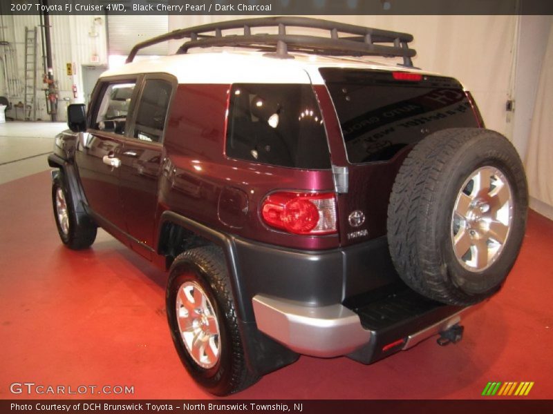 Black Cherry Pearl / Dark Charcoal 2007 Toyota FJ Cruiser 4WD