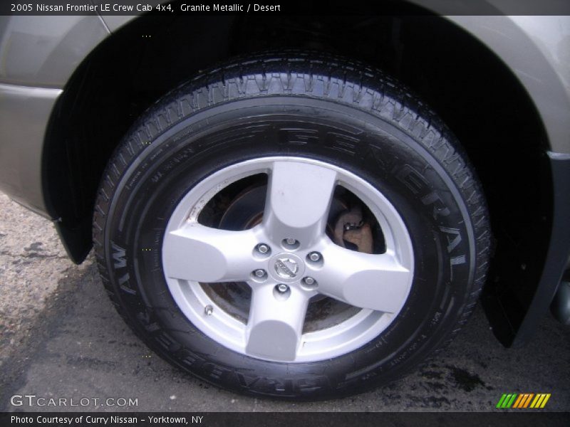 Granite Metallic / Desert 2005 Nissan Frontier LE Crew Cab 4x4