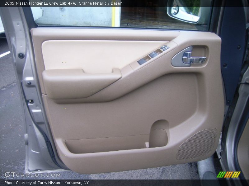 Granite Metallic / Desert 2005 Nissan Frontier LE Crew Cab 4x4
