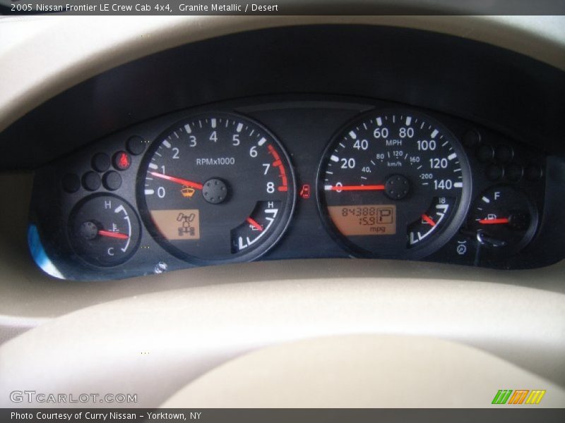 Granite Metallic / Desert 2005 Nissan Frontier LE Crew Cab 4x4