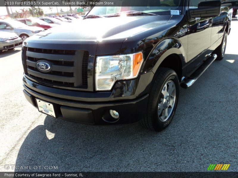 Tuxedo Black / Medium Stone 2010 Ford F150 STX SuperCab