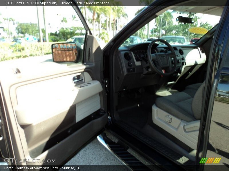 Tuxedo Black / Medium Stone 2010 Ford F150 STX SuperCab