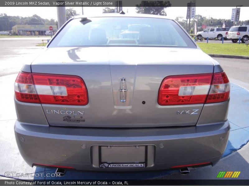 Vapor Silver Metallic / Light Stone 2009 Lincoln MKZ Sedan