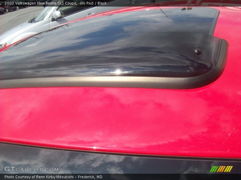 Uni Red / Black 2003 Volkswagen New Beetle GLS Coupe