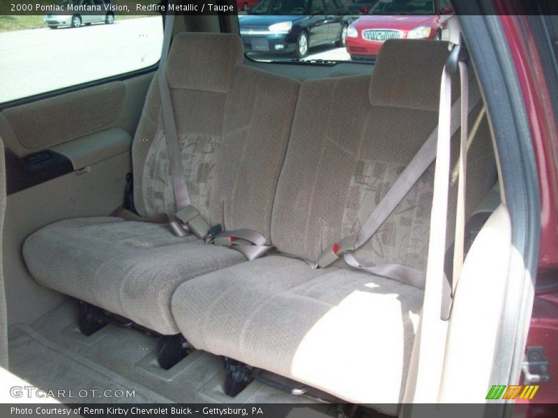  2000 Montana Vision Taupe Interior