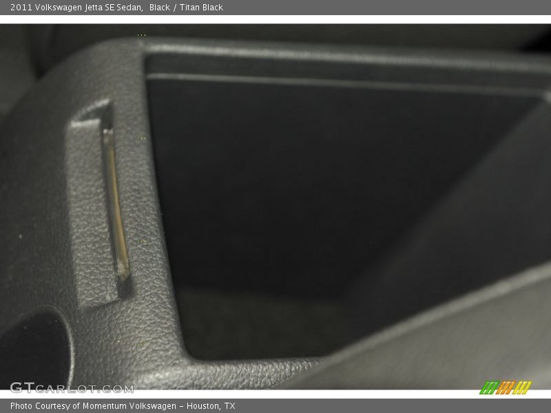 Black / Titan Black 2011 Volkswagen Jetta SE Sedan