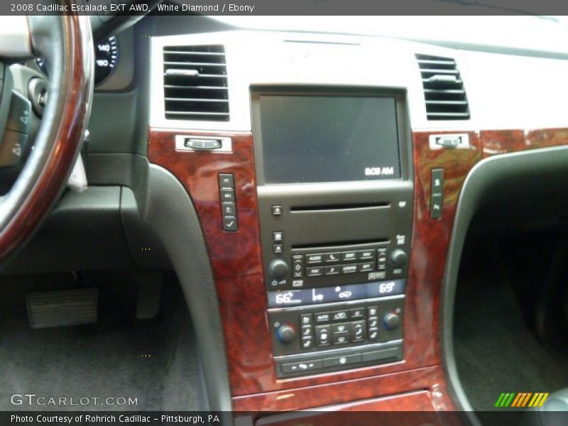 White Diamond / Ebony 2008 Cadillac Escalade EXT AWD