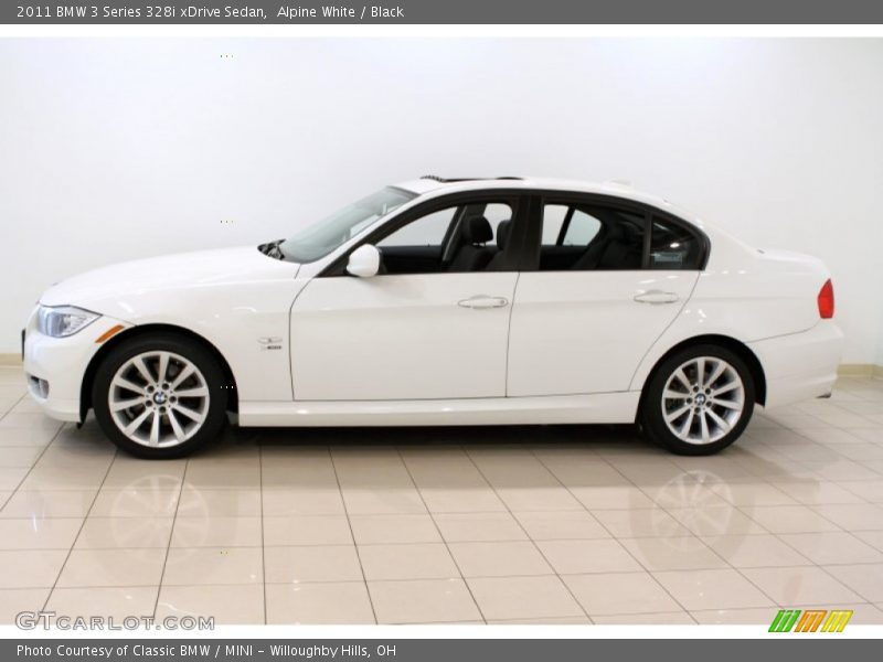 Alpine White / Black 2011 BMW 3 Series 328i xDrive Sedan