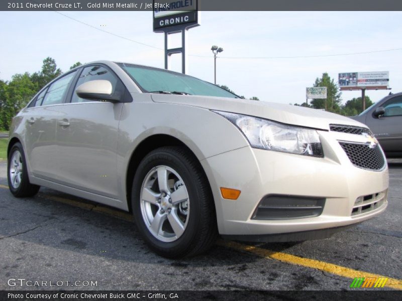 Gold Mist Metallic / Jet Black 2011 Chevrolet Cruze LT