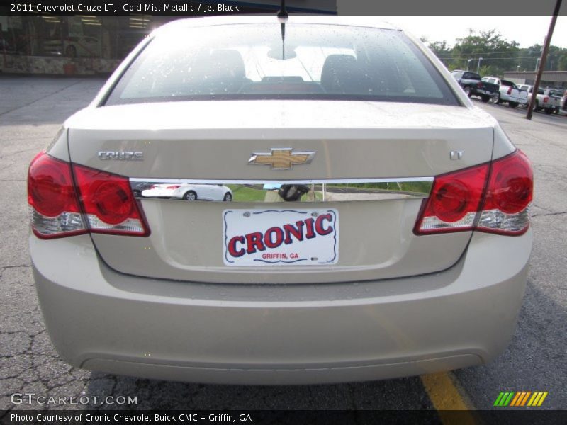 Gold Mist Metallic / Jet Black 2011 Chevrolet Cruze LT