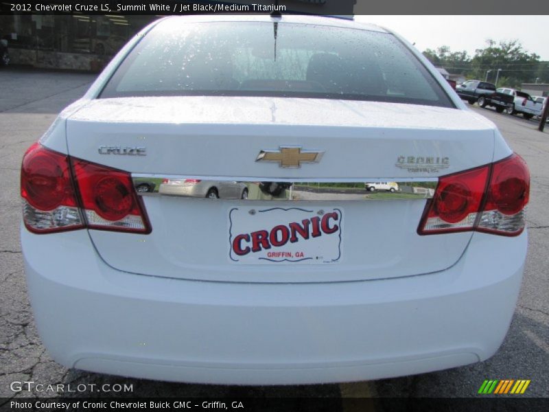 Summit White / Jet Black/Medium Titanium 2012 Chevrolet Cruze LS