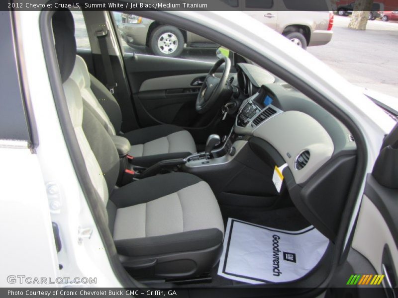 Summit White / Jet Black/Medium Titanium 2012 Chevrolet Cruze LS