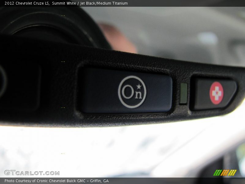Summit White / Jet Black/Medium Titanium 2012 Chevrolet Cruze LS