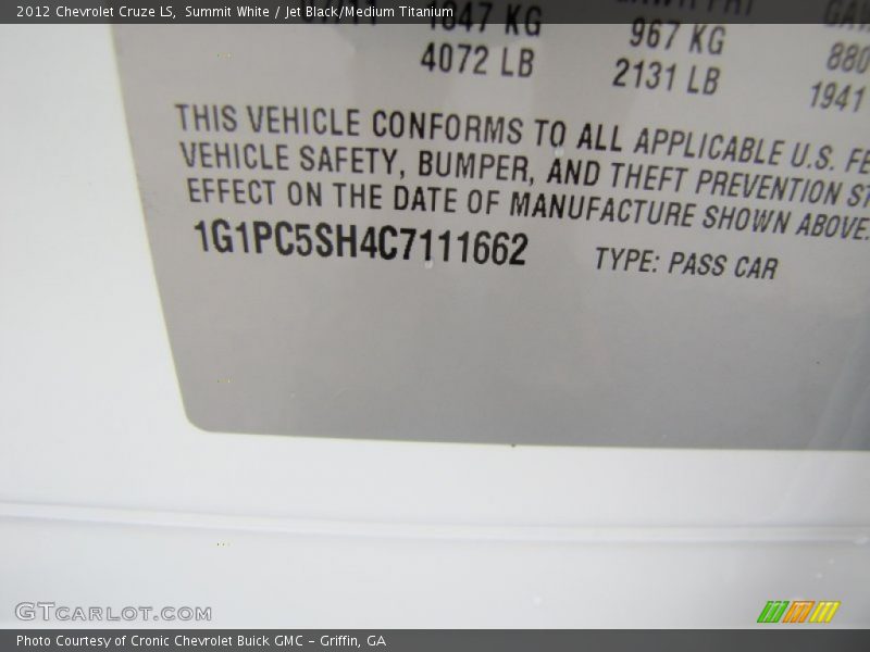 Summit White / Jet Black/Medium Titanium 2012 Chevrolet Cruze LS