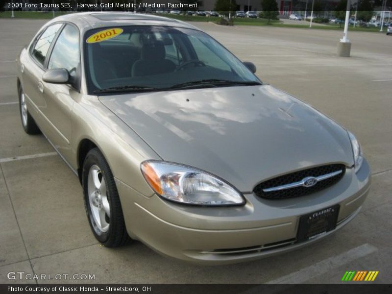 Harvest Gold Metallic / Medium Parchment 2001 Ford Taurus SES