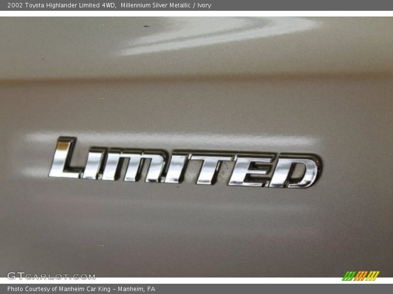 Millennium Silver Metallic / Ivory 2002 Toyota Highlander Limited 4WD