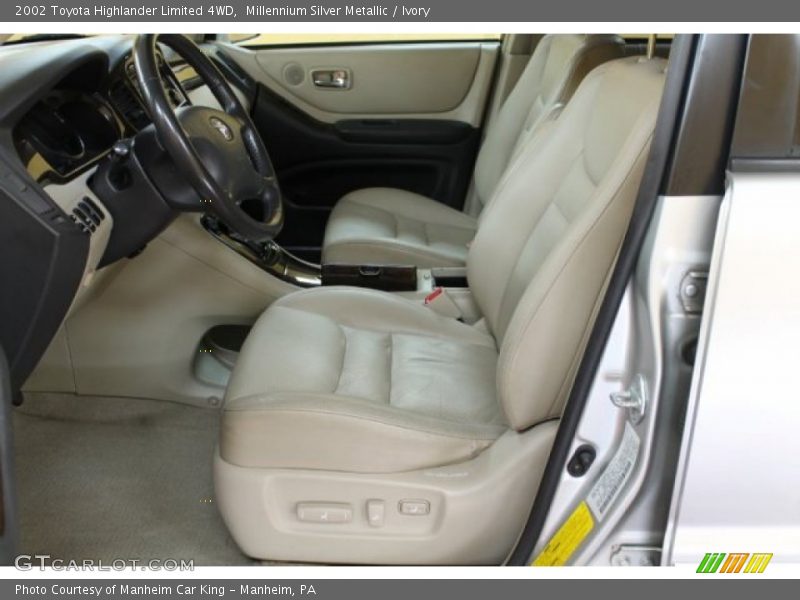 Millennium Silver Metallic / Ivory 2002 Toyota Highlander Limited 4WD