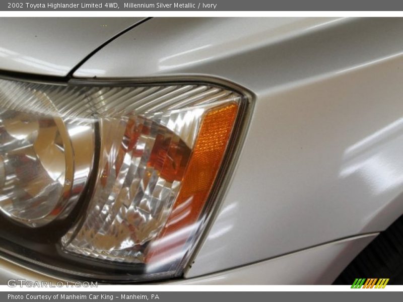 Millennium Silver Metallic / Ivory 2002 Toyota Highlander Limited 4WD